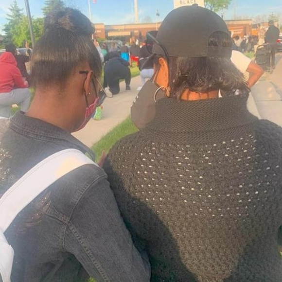 Meet your Posher, Shelby - Picture 1 of 1